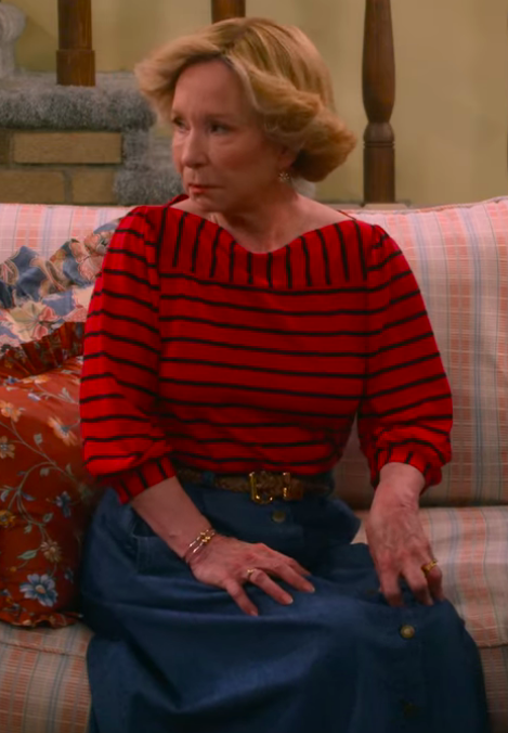 Kitty That 90s Show Fashion