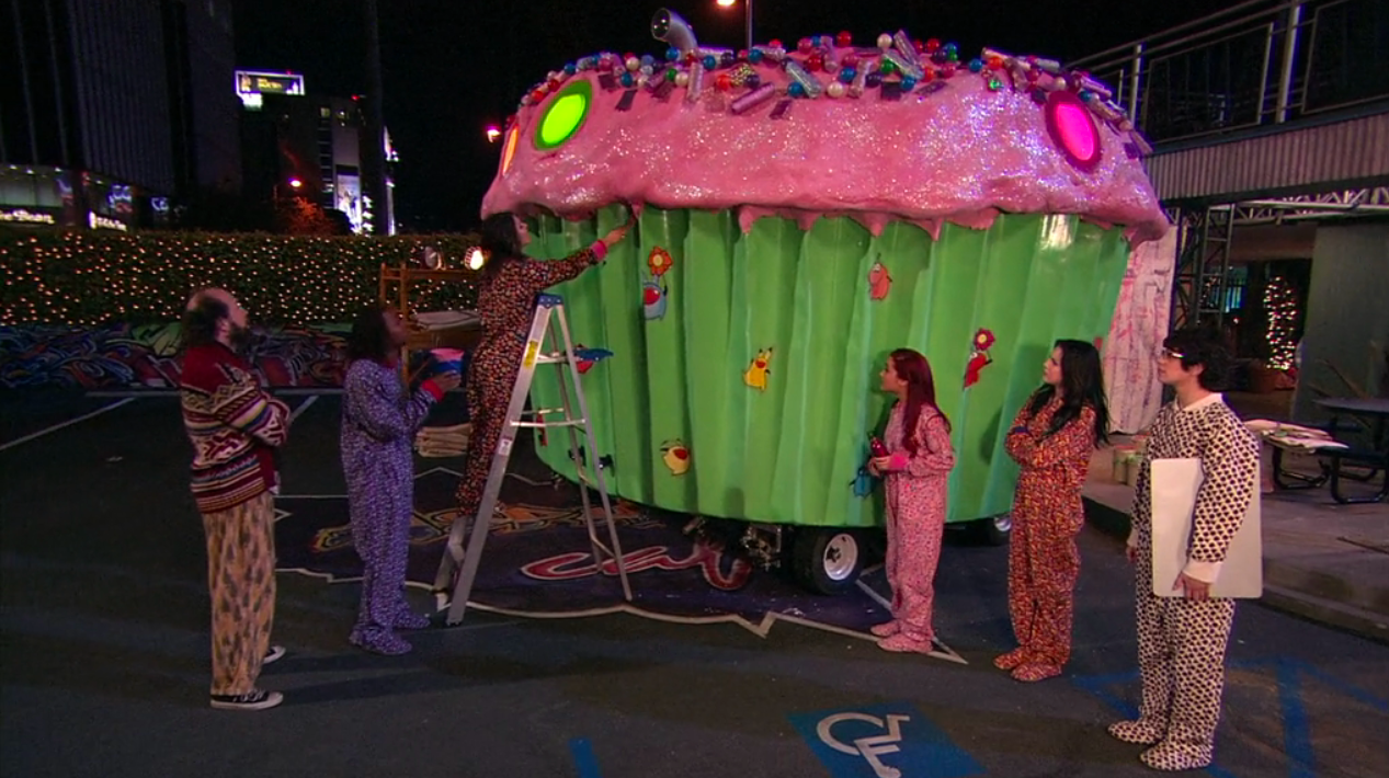 Victorious Cupcake Float